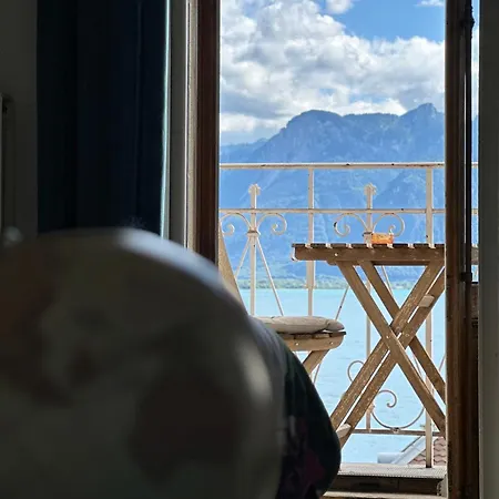 Lake View Montreux *